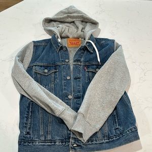 Levi’s hoodie jean jacket